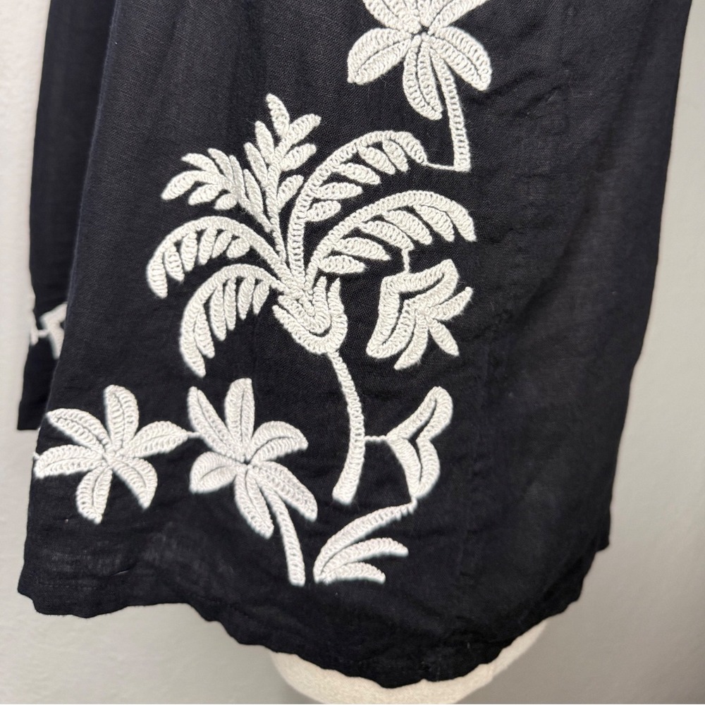 Ann Taylor Women's Small Tank Top Black White Floral Embroidered Linen Blend - Picture 4 of 8